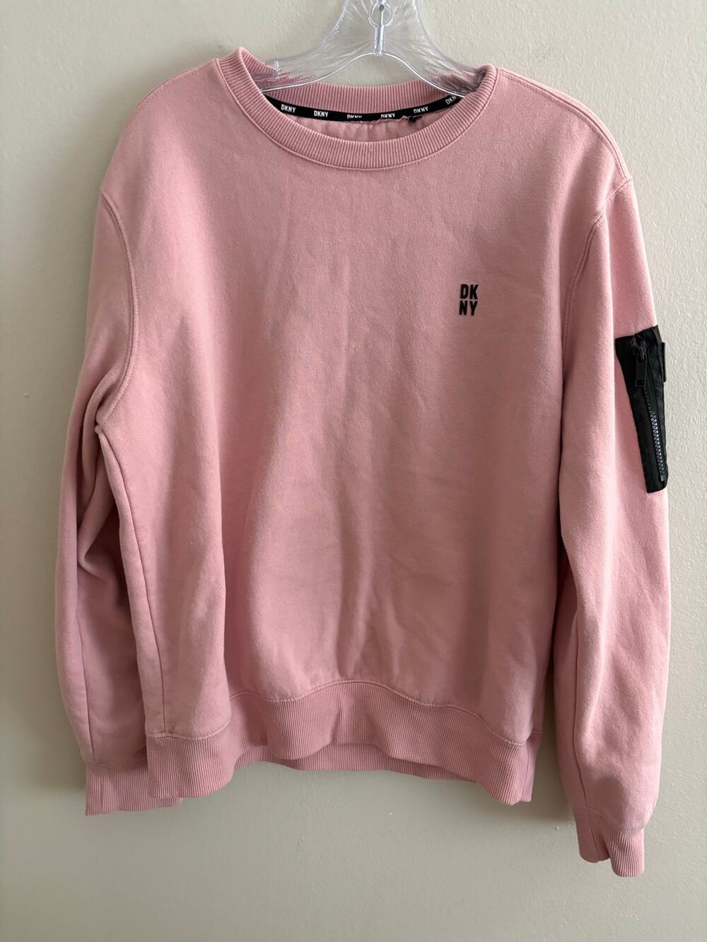 DKNY Men's Crewneck Sweatshirt Pink Zipper Utility Sleeve Pocket Logo Size M